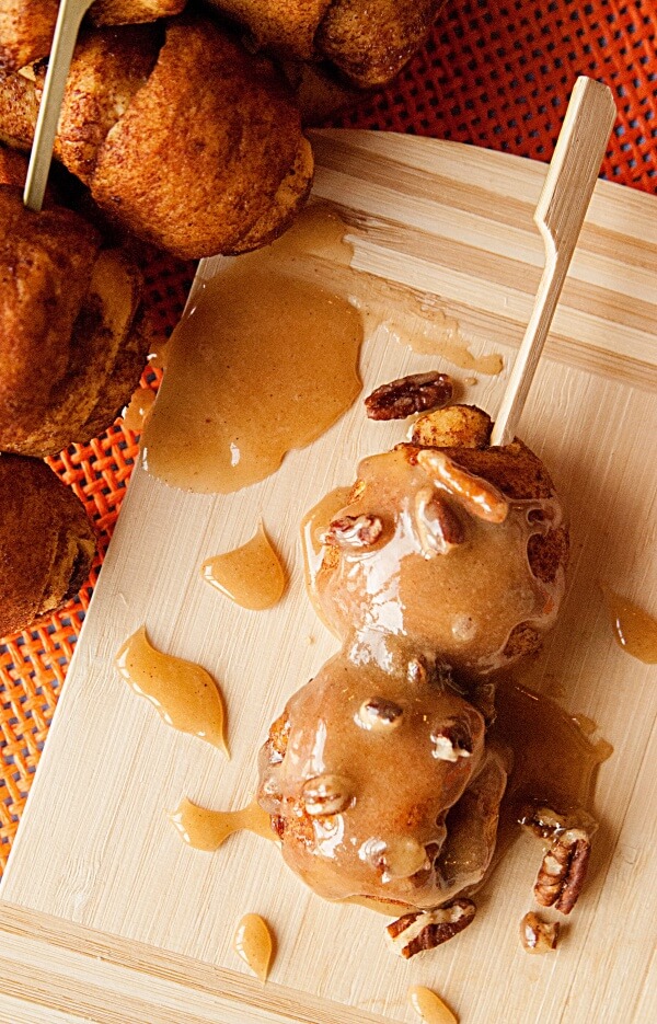 Pumpkin Spice Cinnamon Roll Pops