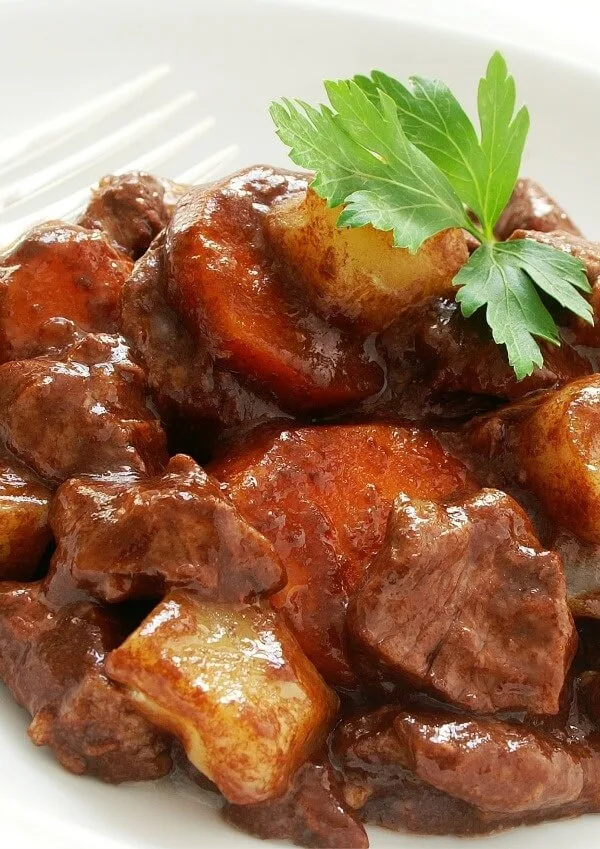 Slow Cooker Beef Tips with Gravy