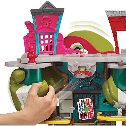 51OwXoVXTmL TMNT Half Shell Heros Headquarters Playset Review One of the hottest toys for Christmas this year is the TMNT Half Shell Heros Headquarters Playset. It made this year’s Walmart’s Hottest Toys List for 2016. See what all the fuss is about in this Teenage Mutant Ninja Turtles TMNT Half Shell Heros Headquarters Playset Review.