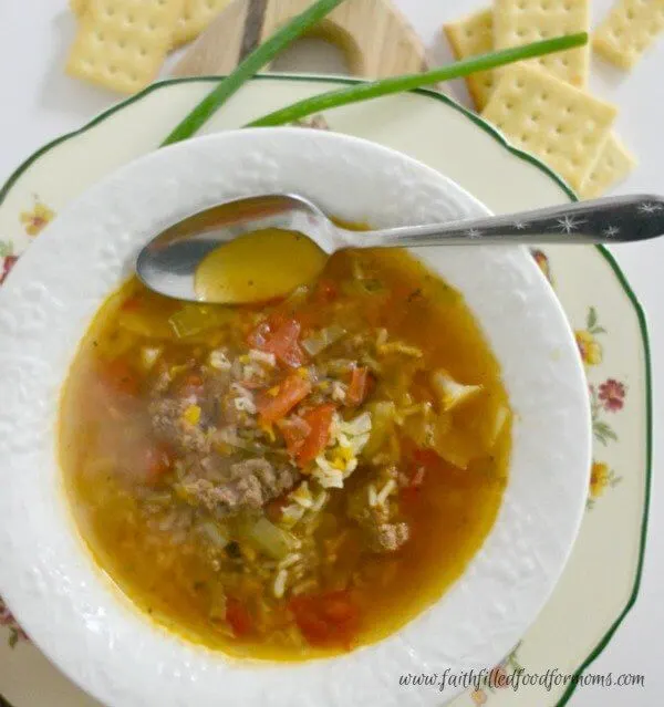 easy-delicious-beef-soup-600x600