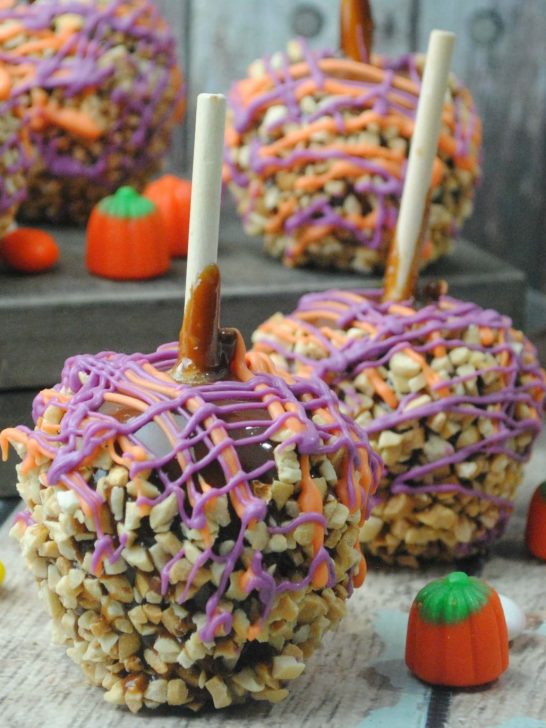 How to Make Caramel Apples for Halloween
