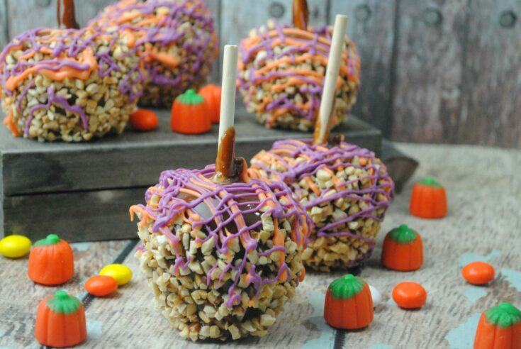 Halloween apple 5 3 Halloween Food Dishes the Kids Will Love These Halloween food dishes the kids will love are a little cute, a little eery, and a whole lot of fun!  Have a fun and yummy holiday with some Halloween food dishes that are perfect for parties, school lunch ideas, or just a frightfully delicious Halloween dinner!