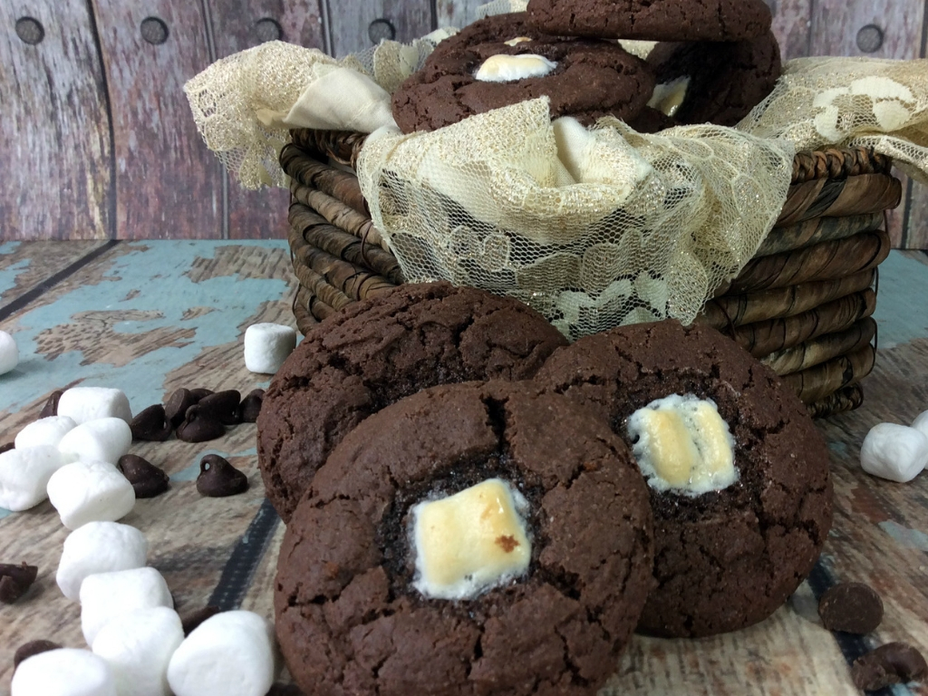 S’mores Chocolate Cake Mix Cookies Recipe