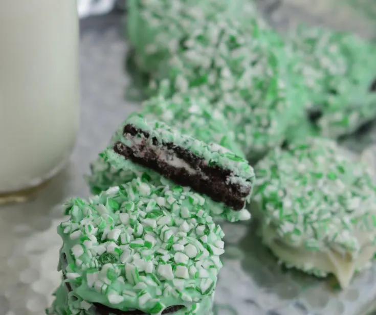 Chocolate Mint Semi Homemade Cookies Recipe Leprechaun Green Mint Crunch Cookies This Leprechaun Chocolate Mint Cookie Recipe is a simple and easy no-bake semi-homemade treat that's perfect for making with the kids. Try these cookies for your next St. Patrick's Day party!