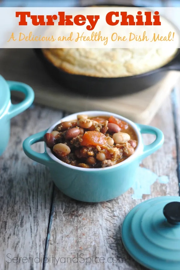 turkey chili Easy & Delicious Ground Turkey Spaghetti This easy and delicious ground turkey spaghetti recipe is perfect for dinner! Swapping out ground beef for ground turkey is a healthy choice that no one will even notice in this spaghetti with ground turkey recipe.