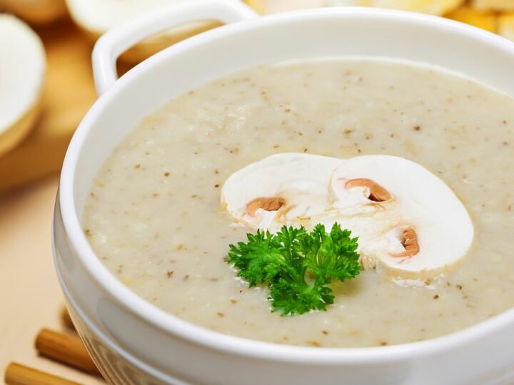 https://serendipityandspice.com/wp-content/uploads/2023/07/mushroom-soup-in-soup-maker-1-720x540.jpg